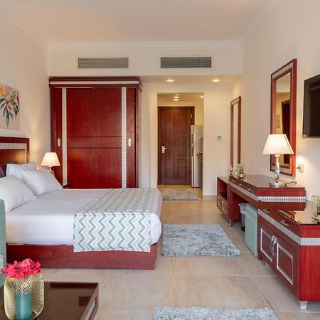 Oyster Bay Beach Resort Abu Dabab Exterior foto